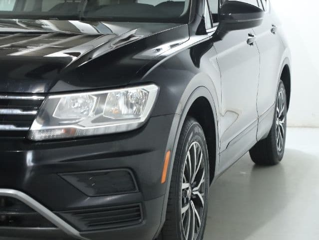 2019 Volkswagen Tiguan 2.0T SE | 2.0T SEL | 2.0T SEL R-Line | 2.0T SEL R-Line Black - Image 4