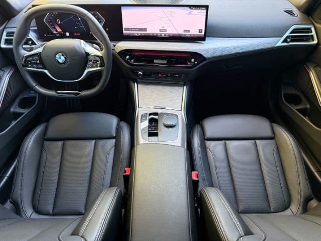 2026 BMW 3 Series xDrive NA - Image 3
