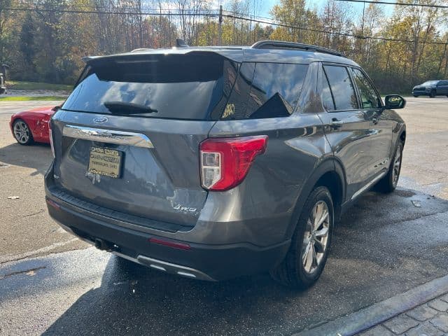 Photo 5 of 2024 Ford Explorer XLT